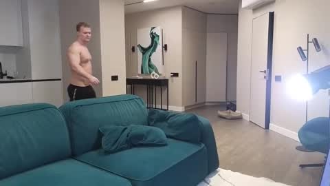 Pashka online show from February 2025 11:19:02 AM