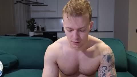 Pashka online show from October 2025 07:08:01 AM