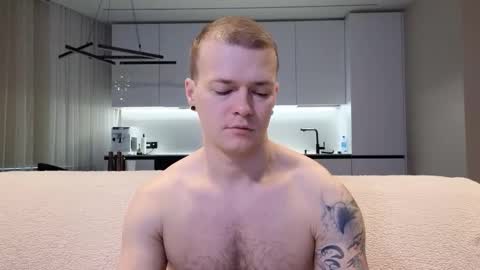 Pashka online show from February 2026 06:22:02 AM