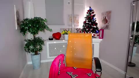 I have returned from vacation and I am glad to share my energy and emotions with you online show from December 2024 12:23:02 PM
