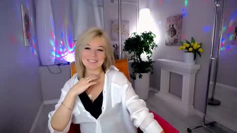 I have returned from vacation and I am glad to share my energy and emotions with you online show from October 2025 03:37:01 AM