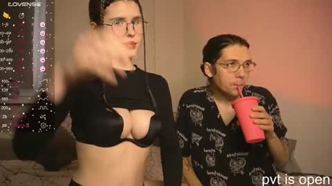 Zoe online show from September 2025 08:15:01 AM