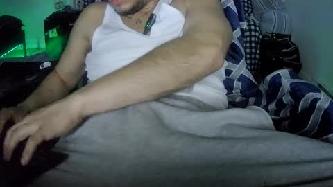 Snapshot of passionfuckin chatting on May 2026 04:39:02 AM passionfuckin online show from May 2026 04:39:02 AM