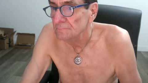 Bob online show from November 2025 07:26:01 PM