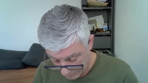 patrick5275 online show from December 2024 01:58:01 PM