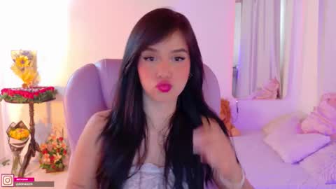 Snapshot of pau_cute chatting on September 2025 09:40:02 PM Sofa online show from September 2025 09:40:02 PM