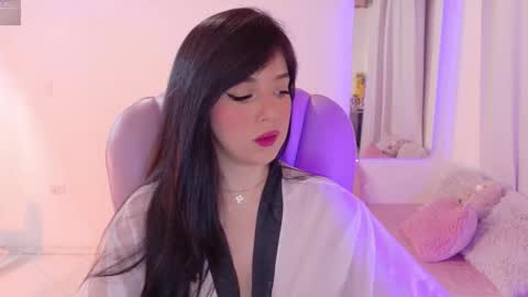 Snapshot of pau_cute chatting on October 2025 04:37:01 AM Sofa online show from October 2025 04:37:01 AM