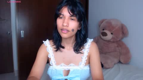 Snapshot of pau_heart chatting on October 2025 10:54:02 AM Paulina        online show from October 2025 10:54:02 AM