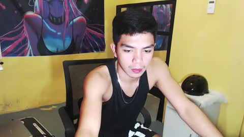 MrBigPaul online show from November 2025 08:36:02 PM