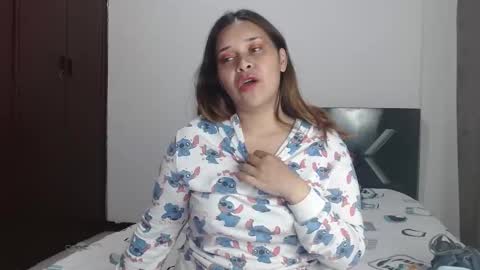 Snapshot of paula_anderson chatting on October 2025 03:26:02 AM PAULA online show from October 2025 03:26:02 AM