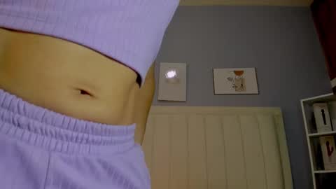 Pau online show from November 2025 01:15:02 PM