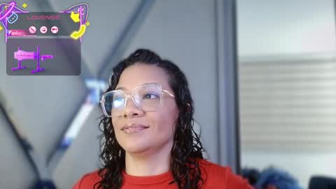 Paula online show from November 2025 09:46:01 PM