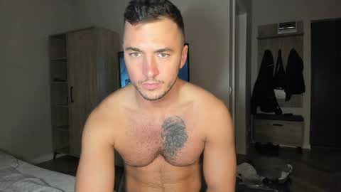 paulblack021 online show from April 2026 09:13:01 PM