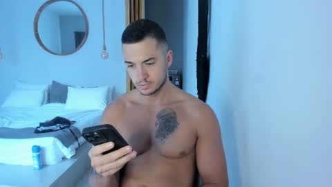 paulblack021 online show from June 2026 02:40:02 AM