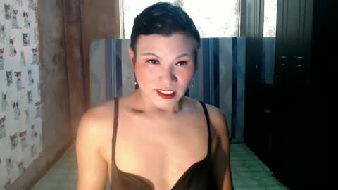 Snapshot of pauleenmargaret chatting on December 2024 04:57:01 AM Pauleen Margaret online show from December 2024 04:57:01 AM