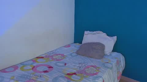 Snapshot of paulin01_ chatting on April 2026 04:30:02 PM Paulina online show from April 2026 04:30:02 PM