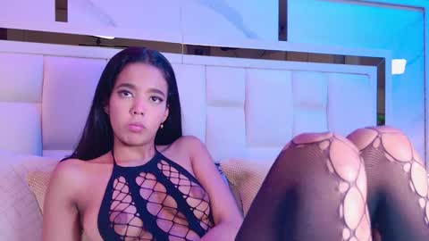 Paulina  online show from February 2026 07:17:02 PM