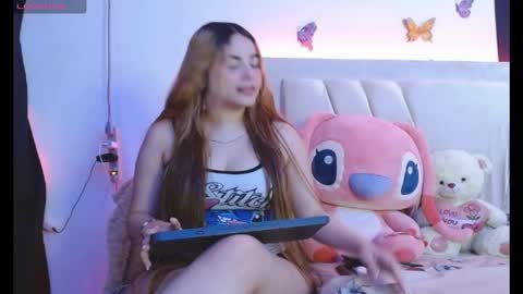 Snapshot of paulina_quintero18 chatting on May 2026 04:07:01 AM Pau online show from May 2026 04:07:01 AM