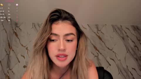 Paulina Santos  online show from March 2025 10:27:02 PM