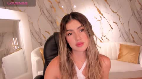 Paulina Santos  online show from March 2025 07:06:02 PM