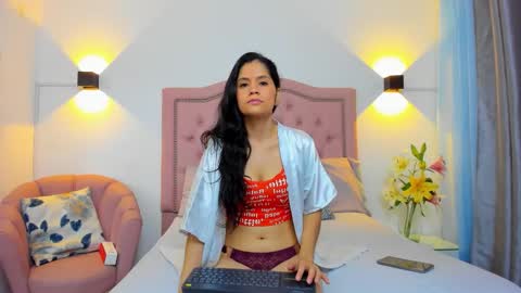 Snapshot of paulinavera chatting on March 2026 12:13:01 PM paulinavera online show from March 2026 12:13:01 PM