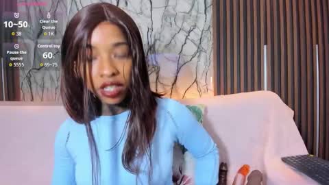 Pauline online show from February 2026 02:27:01 AM