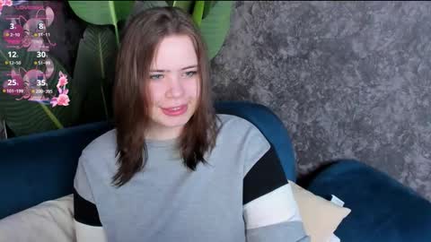 Erica online show from November 2025 07:29:01 AM