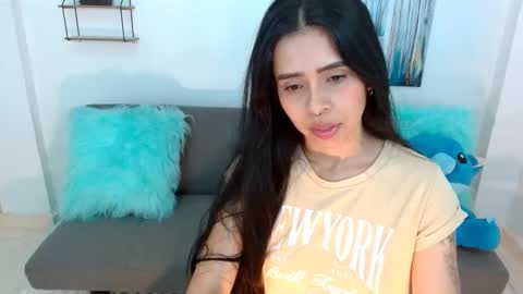 Paulinna online show from January 2025 01:31:02 AM