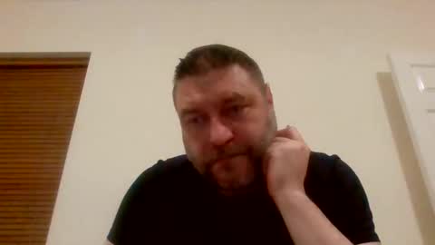 Snapshot of pauljr85 chatting on May 2026 02:18:02 AM pauljr85 online show from May 2026 02:18:02 AM