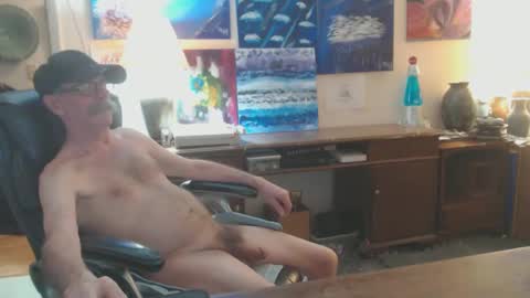 Snapshot of paulleroy chatting on January 2025 01:16:01 AM paulleroy online show from January 2025 01:16:01 AM