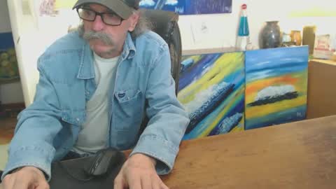 Snapshot of paulleroy chatting on March 2025 07:32:01 PM paulleroy online show from March 2025 07:32:01 PM