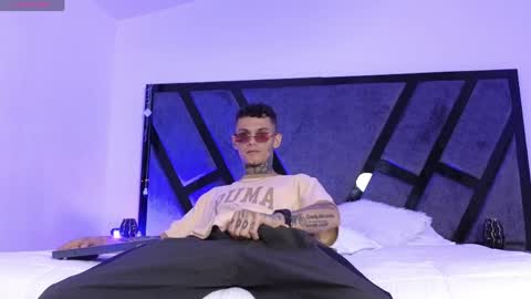 Paulo online show from April 2026 04:45:01 AM