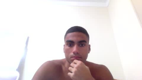 paulo online show from February 2026 06:37:02 PM