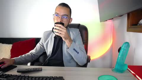 Snapshot of paulodasilva_ chatting on April 2026 01:17:02 PM Paulo Da Silva online show from April 2026 01:17:02 PM