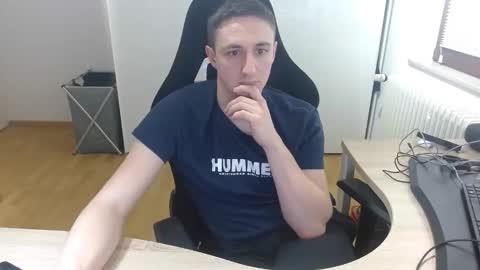 Paul online show from January 2026 08:47:02 PM