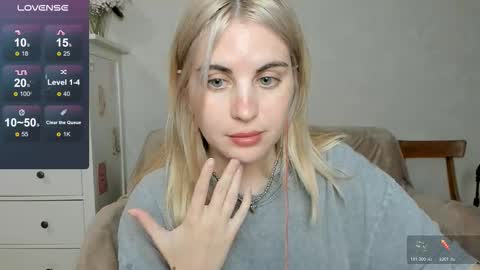 Allisses online show from October 2025 11:47:02 AM