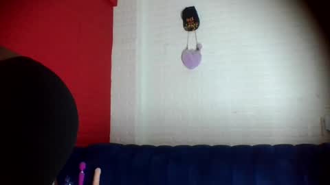 peach_melbah online show from July 2026 07:31:01 PM