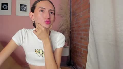 peach tyron online show from January 2025 11:51:01 PM