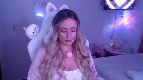 Snapshot of peacherry_ chatting on February 2025 03:30:01 AM peacherry_ online show from February 2025 03:30:01 AM