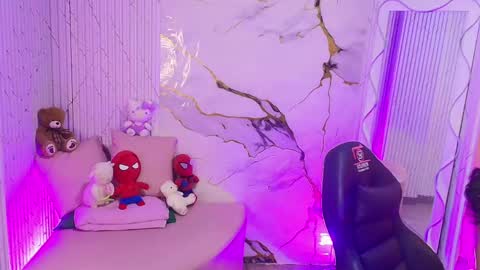 Snapshot of peachy_tay chatting on May 2026 11:49:02 AM peachy_tay online show from May 2026 11:49:02 AM