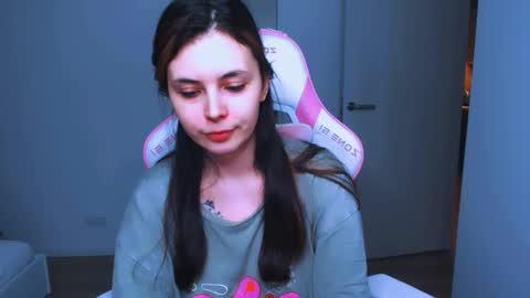 Peachy online show from January 2025 12:57:02 AM