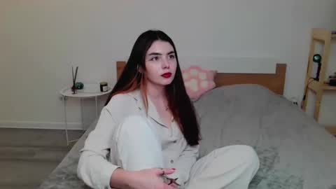 Peachy online show from March 2025 12:27:02 AM