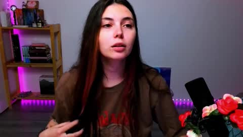 Peachy online show from September 2025 05:18:02 PM