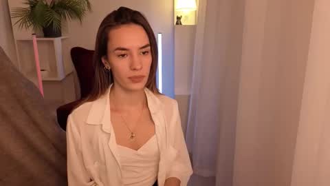 Sun  online show from December 2025 06:01:02 AM