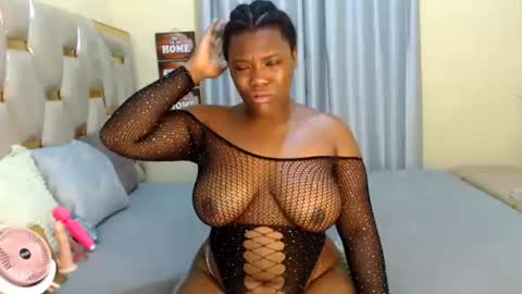 Snapshot of peachygirl255 chatting on July 2026 05:37:02 PM Peachy online show from July 2026 05:37:02 PM
