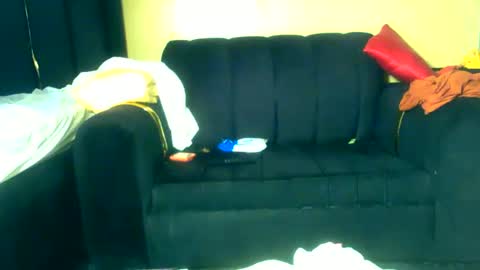 Snapshot of peachyglow_08 chatting on May 2026 07:25:01 AM curvy online show from May 2026 07:25:01 AM