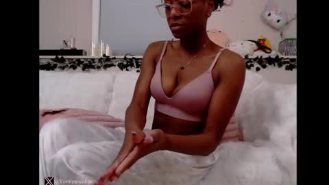 peachypeachgirl online show from February 2025 04:03:02 AM