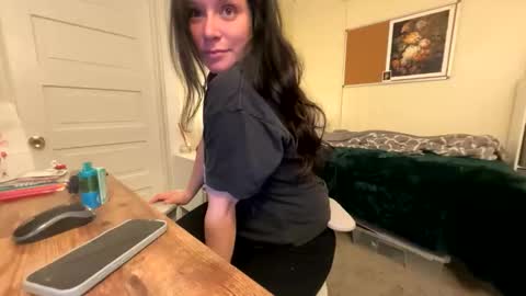 PeachyObsession online show from March 2026 02:39:02 AM