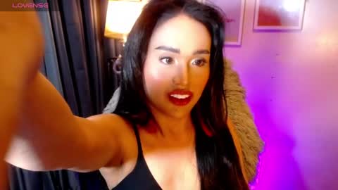 Snapshot of peakaboo_xx chatting on June 2026 02:40:01 AM Angel Creamdensada online show from June 2026 02:40:01 AM