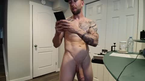 Snapshot of peaked_pleasures chatting on June 2026 03:58:01 PM peaked_pleasures online show from June 2026 03:58:01 PM